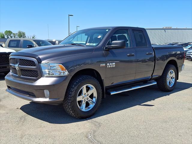 2017 RAM 1500 Express Quad Cab 4x4 64 Box 2017 RAM 1500 Express Quad Cab 4x4 64 Box