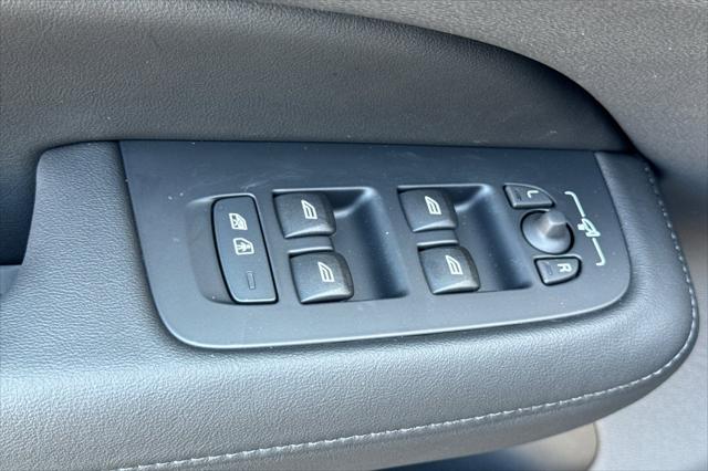 2026 Volvo V60 Cross Country Plus, B5 AWD Gas (mild hybrid)