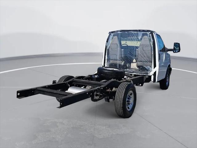 2023 Chevrolet Express Cutaway Work Van