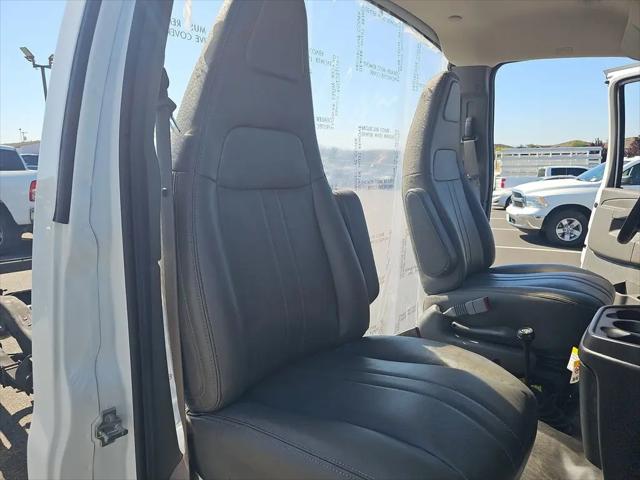 2023 Chevrolet Express Cutaway Work Van