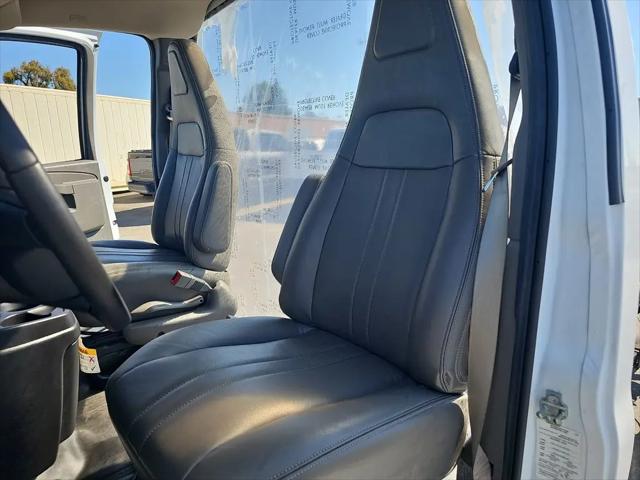2023 Chevrolet Express Cutaway Work Van