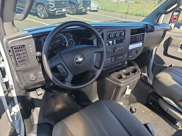 2023 Chevrolet Express Cutaway Work Van