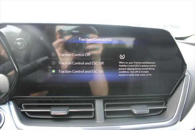 2026 Chevrolet Trax FWD LT