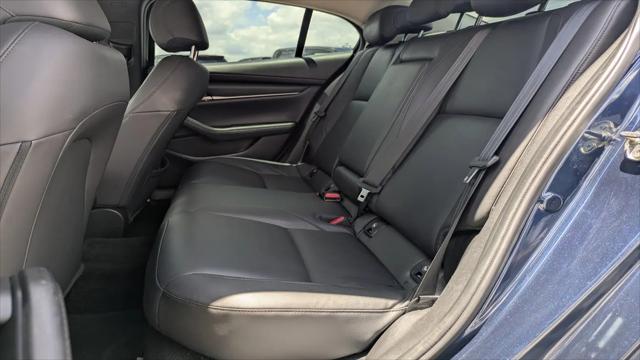 2021 Mazda Mazda3 Select
