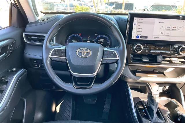 2024 Toyota Highlander Limited