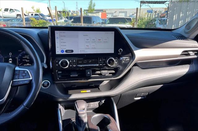 2024 Toyota Highlander Limited