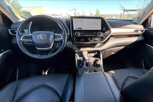 2024 Toyota Highlander Limited