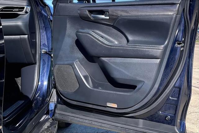 2024 Toyota Highlander Limited