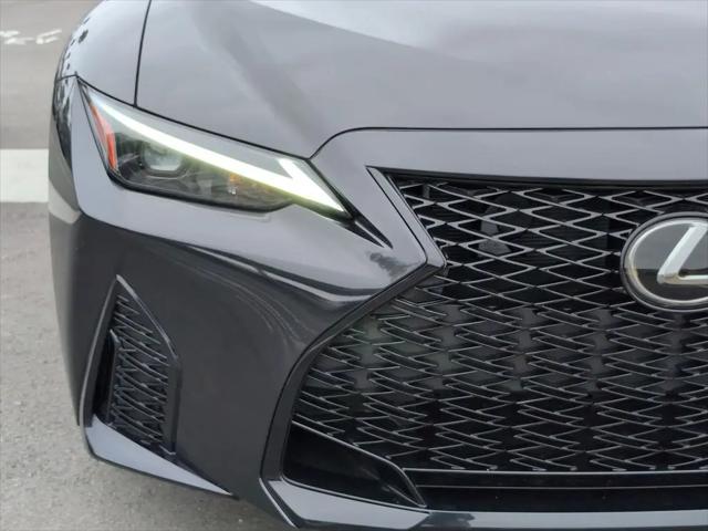 2024 Lexus IS 300 F SPORT Design