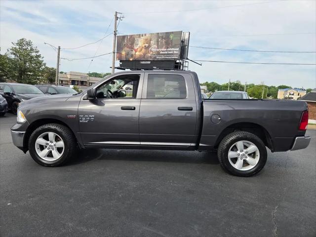 2023 Ram 1500 Classic SLT
