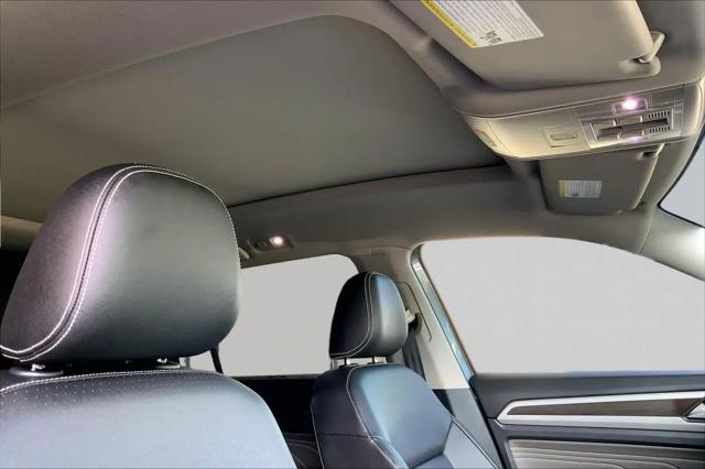 2023 Volkswagen Atlas 2.0T SE w/Technology