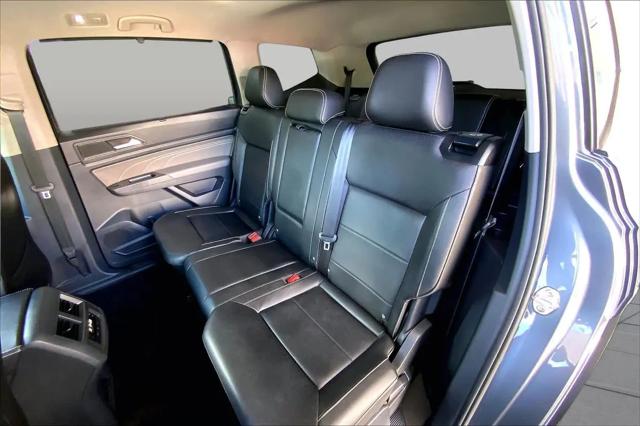 2023 Volkswagen Atlas 2.0T SE w/Technology