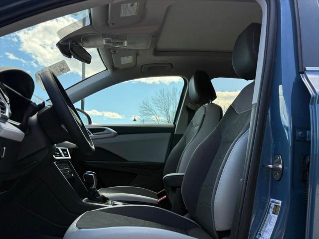 2026 Volkswagen Taos SE
