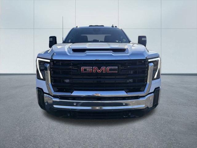 2026 GMC Sierra 2500 HD Crew Cab, Standard Bed, Pro, 4WD 2026 GMC Sierra 2500 HD Crew Cab, Standard Bed, Pro, 4WD