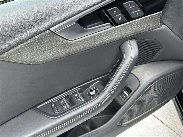 2023 Audi A4 Premium Plus 45 TFSI S line quattro S tronic