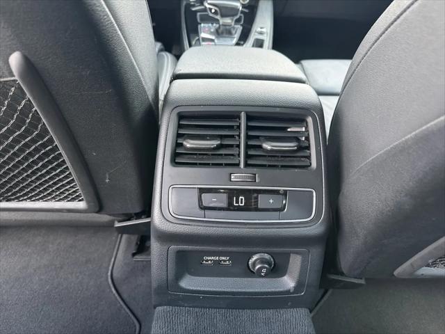 2023 Audi A4 Premium Plus 45 TFSI S line quattro S tronic