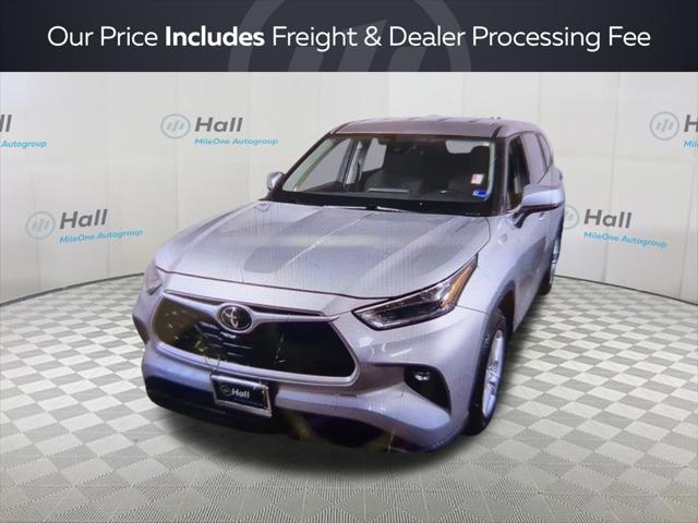2021 Toyota Highlander LE 2021 Toyota Highlander LE