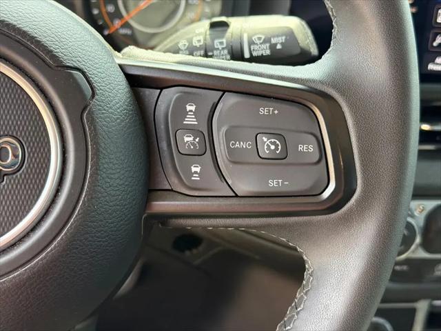 2025 Jeep Wrangler 4-Door Summit 4x4