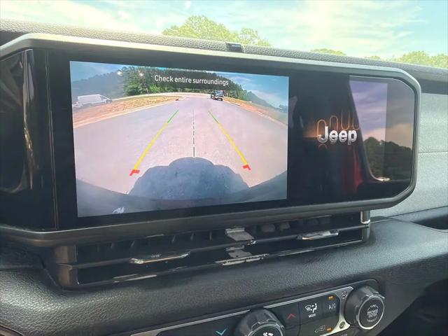 2025 Jeep Wrangler 4-Door Summit 4x4