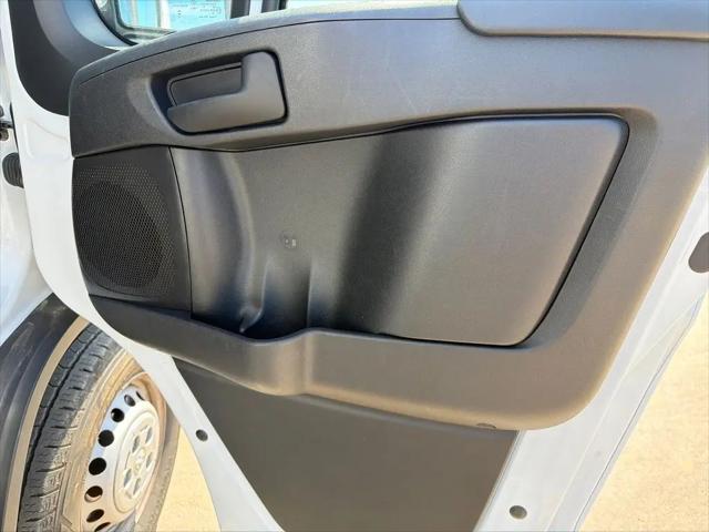 2025 Ram ProMaster 2500 Cargo Van Tradesman High Roof 136" WB w/Pass Seat