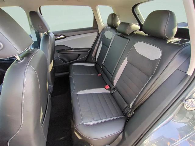 2022 Volkswagen Taos 1.5T SEL