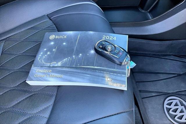2024 Buick Enclave Avenir AWD