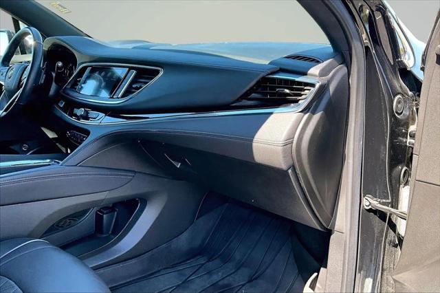 2024 Buick Enclave Avenir AWD
