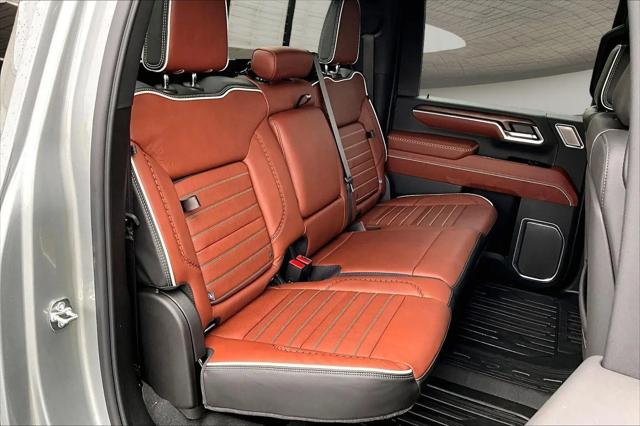 2026 GMC Sierra 2500HD Crew Cab, Standard Bed, Denali Ultimate, 4WD
