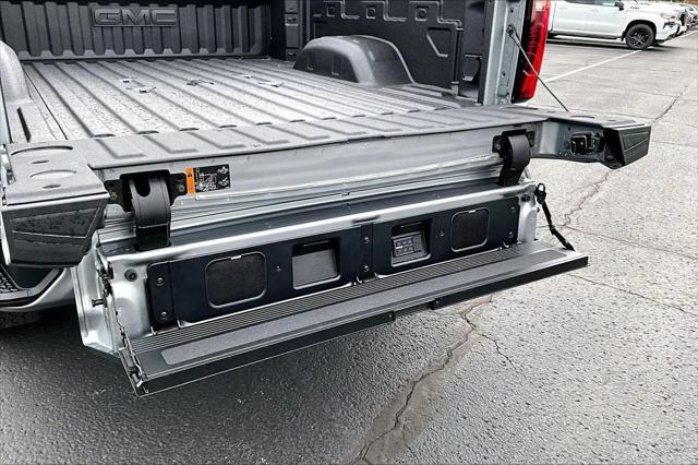 2026 GMC Sierra 2500HD Crew Cab, Standard Bed, Denali Ultimate, 4WD