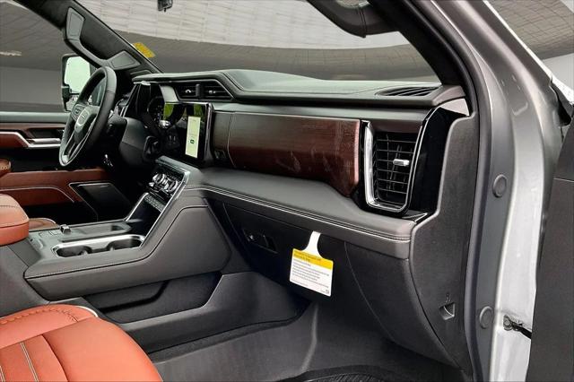 2026 GMC Sierra 2500HD Crew Cab, Standard Bed, Denali Ultimate, 4WD
