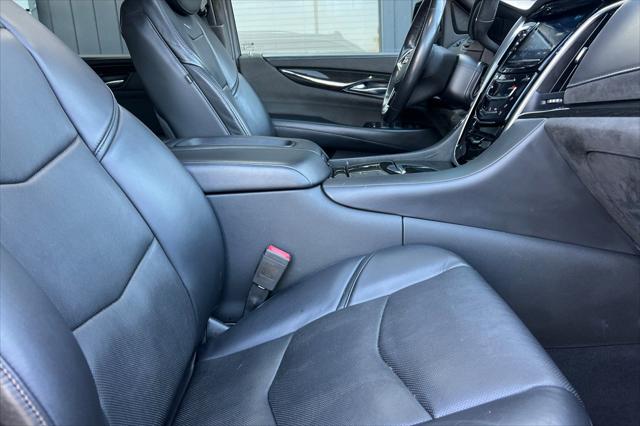 2019 Cadillac Escalade ESV Platinum
