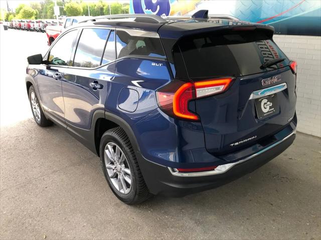 2022 GMC Terrain AWD SLT