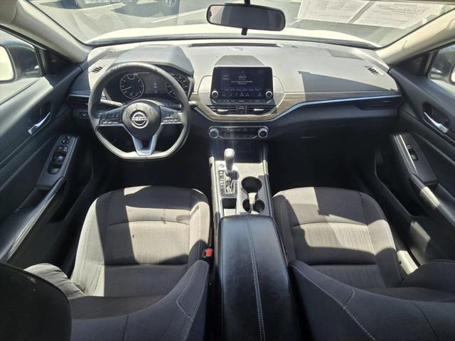 2025 Nissan Altima SV FWD