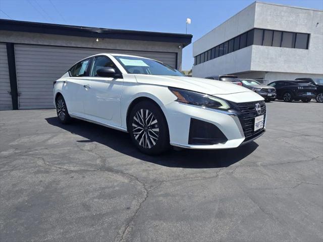 2025 Nissan Altima SV FWD