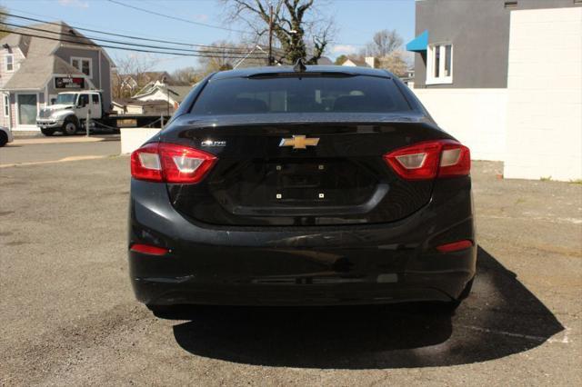 2018 Chevrolet Cruze LS Auto