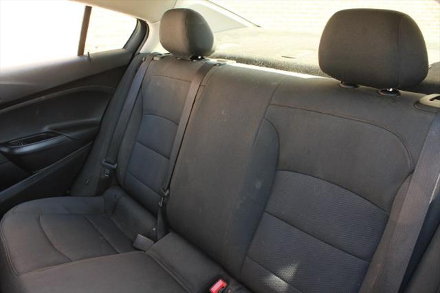 2018 Chevrolet Cruze LS Auto