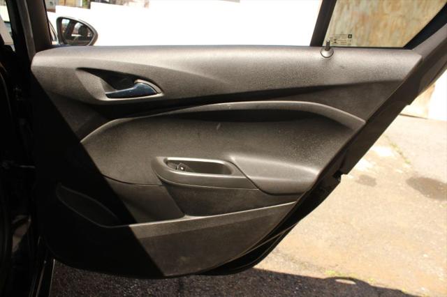 2018 Chevrolet Cruze LS Auto