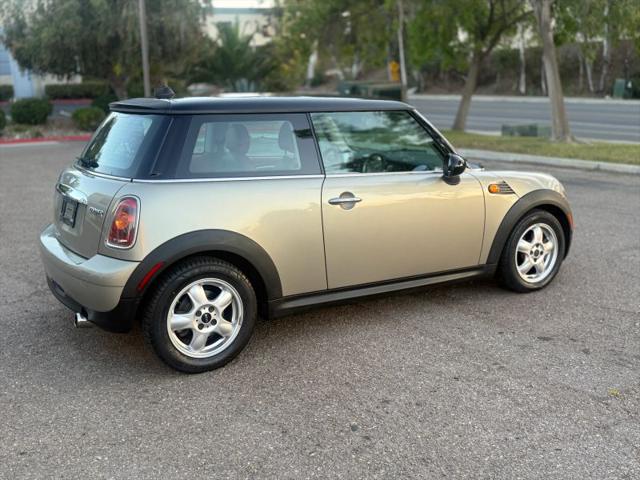2009 MINI Cooper Cooper