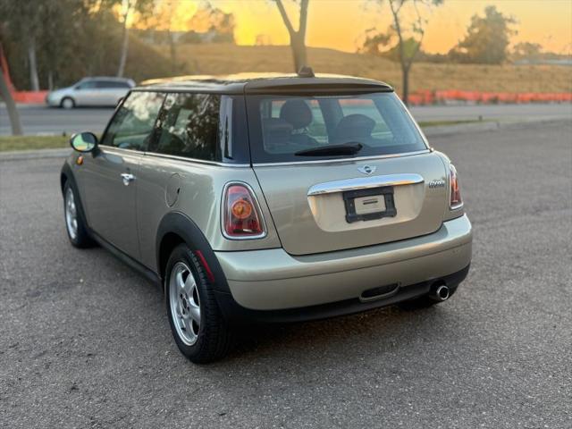 2009 MINI Cooper Cooper