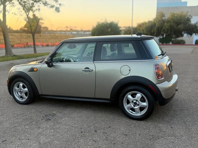 2009 MINI Cooper Cooper