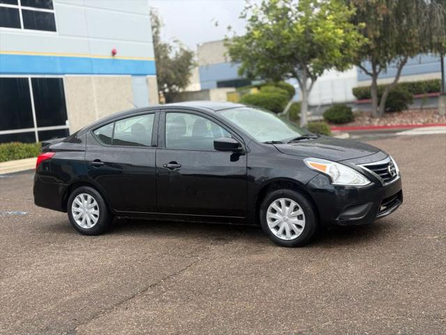 2019 Nissan Versa 1.6 S+