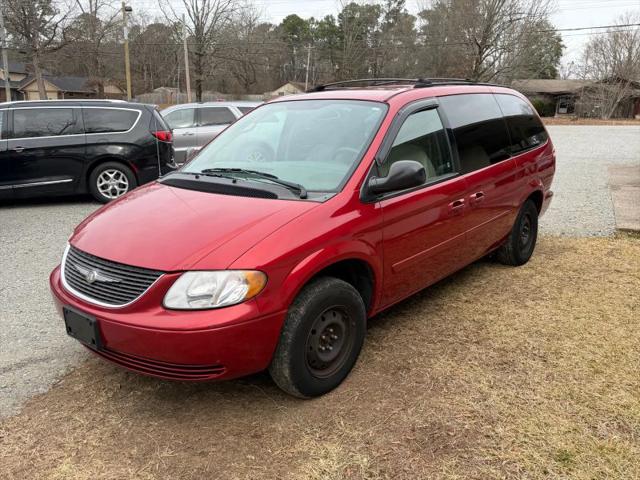 2004 Chrysler Town & Country LX