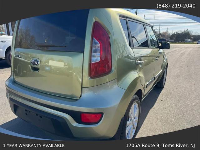 2013 Kia Soul Base