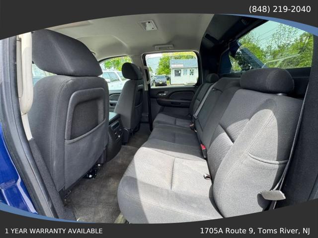 2013 Chevrolet Avalanche LS