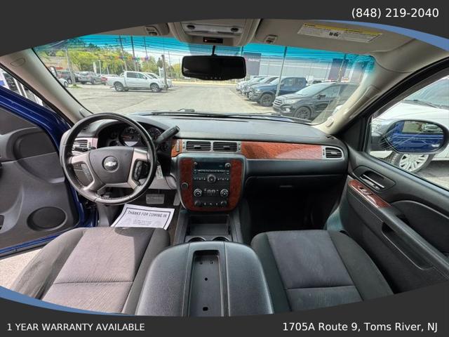 2013 Chevrolet Avalanche LS