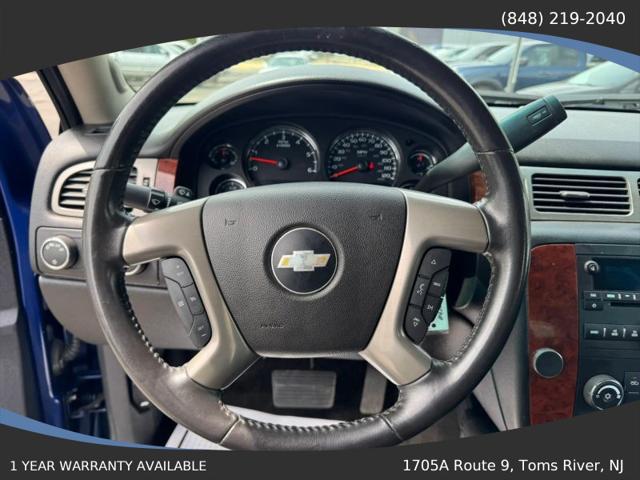 2013 Chevrolet Avalanche LS