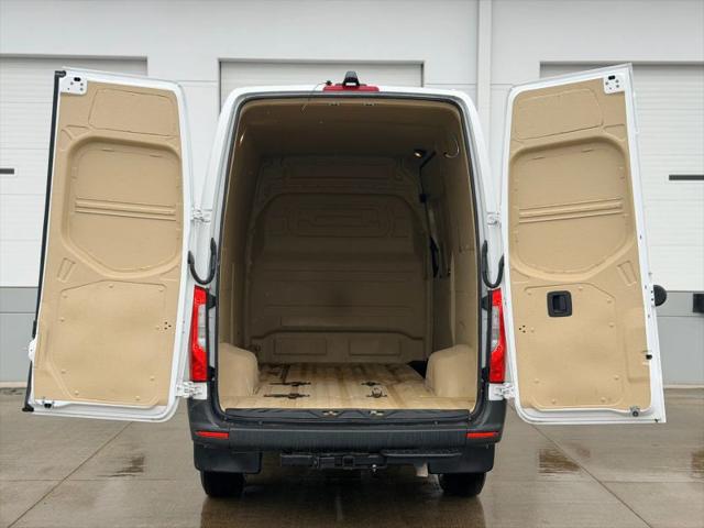 2024 Mercedes-Benz Sprinter 3500 Standard Roof 4-Cyl Diesel HO