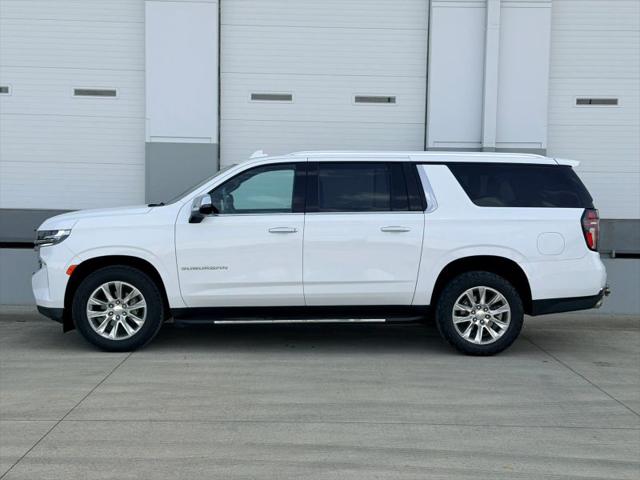2022 Chevrolet Suburban 4WD Premier