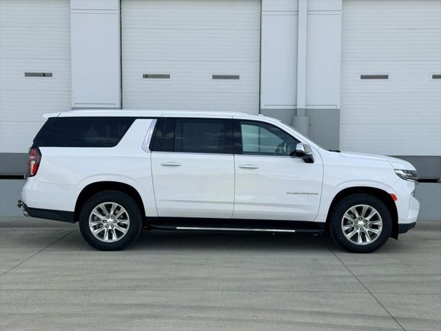 2022 Chevrolet Suburban 4WD Premier