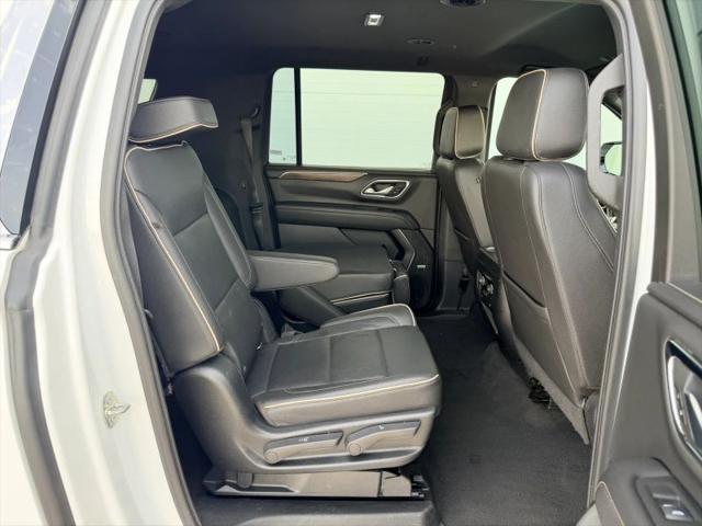 2022 Chevrolet Suburban 4WD Premier